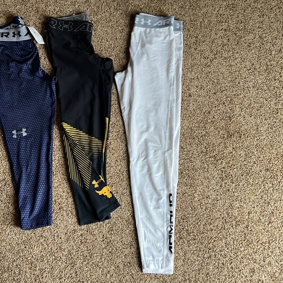Bundle of under armour pants . Size medium - Picture 4 of 4